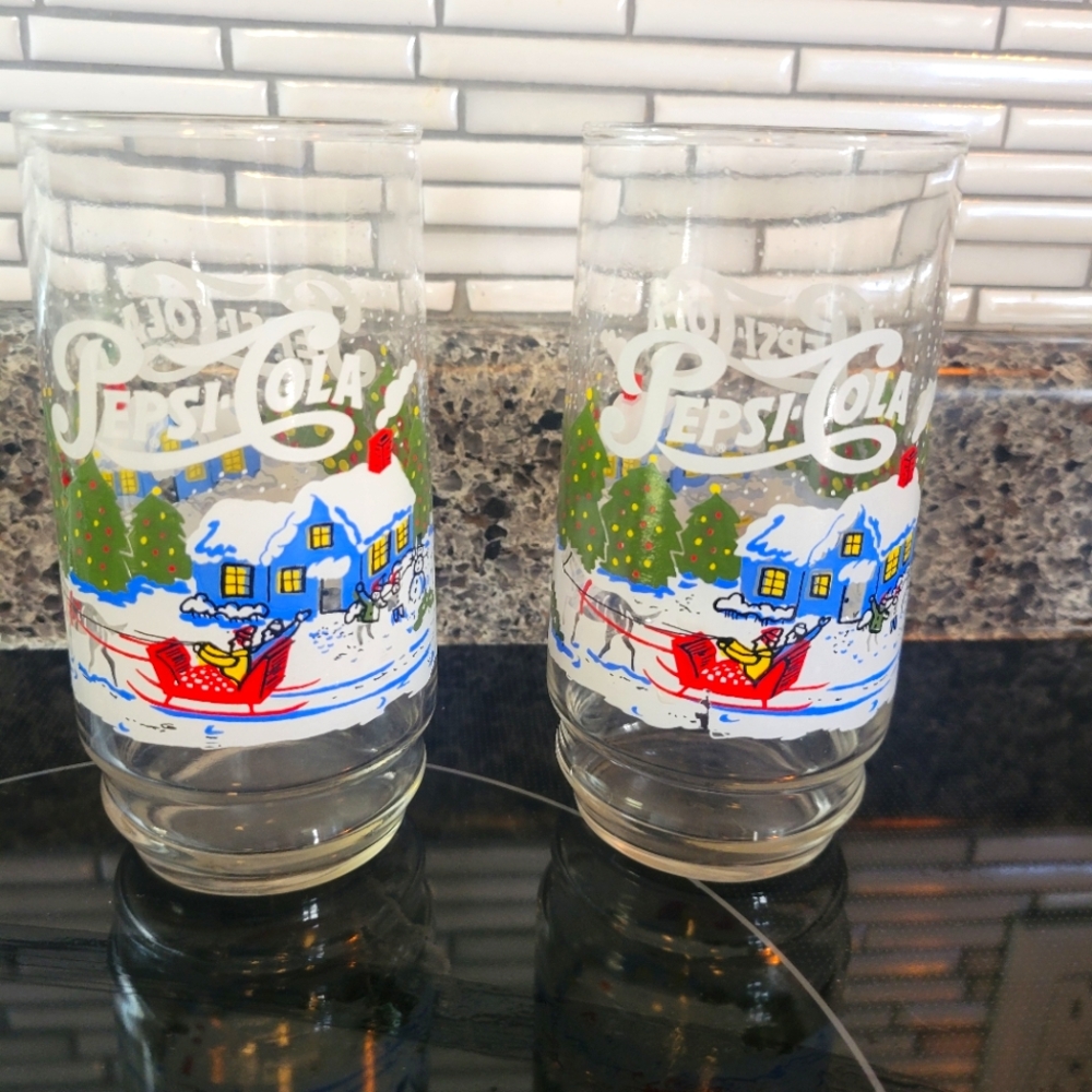 2 Vintage Pepsi-Cola Glass 12 oz Winter Holiday Theme with sleigh lights